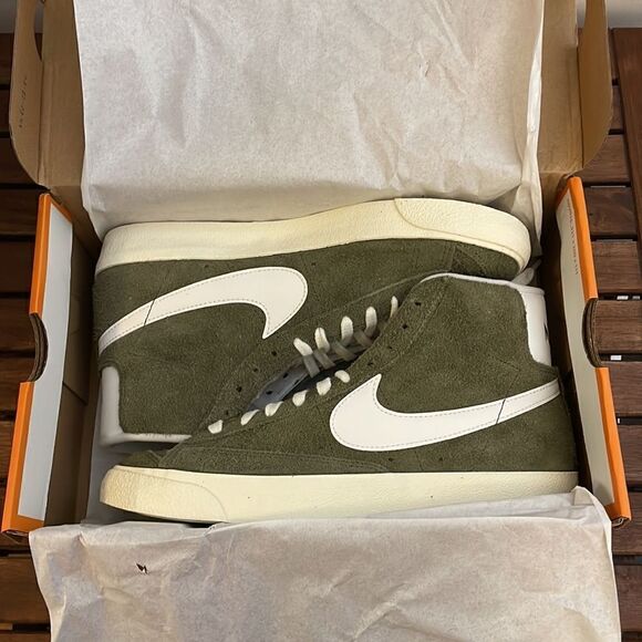 Nike Blazer Mid’ 77 Vintage Suede Medium Olive Women Size 10.5(DV7006-201) - Picture 10 of 12